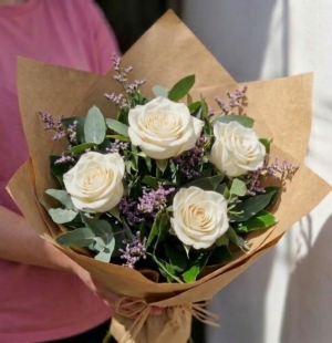 Detalle rosas blancas
